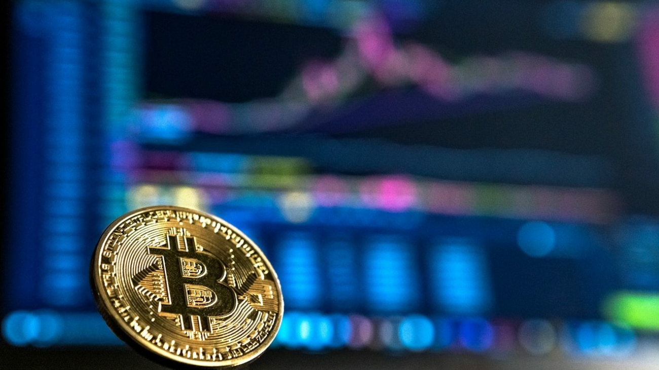 Bitcoin ETF Holiday Weekend